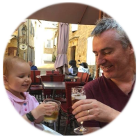 A picture of Website design Tavistock blog author Ian Bertie and his 5 year old daughter.